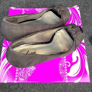Fioni Size 6W (Black) Open-Toed Heels